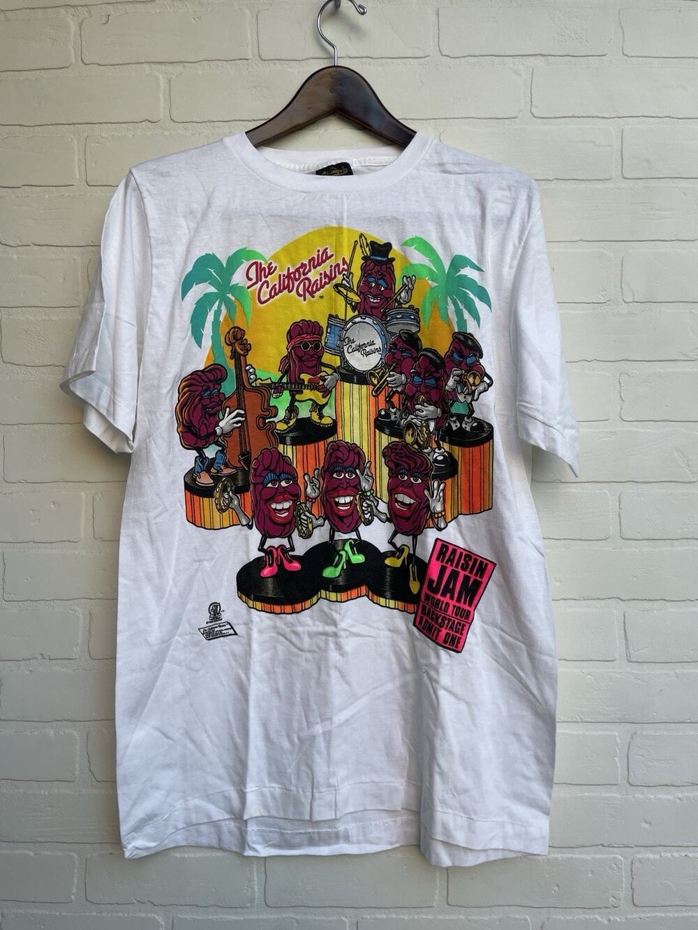 Vintage 1980’s Raisins Tshirt White Single stitch Cotton Unisex Large